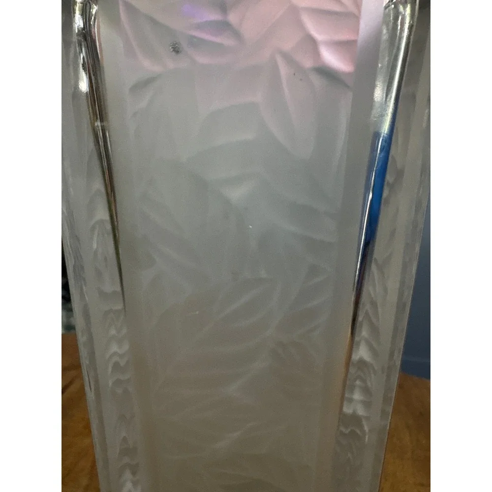 Mikasa Frosted Art Glass Square Vase Embossed Leaf Pattern Clear Corners